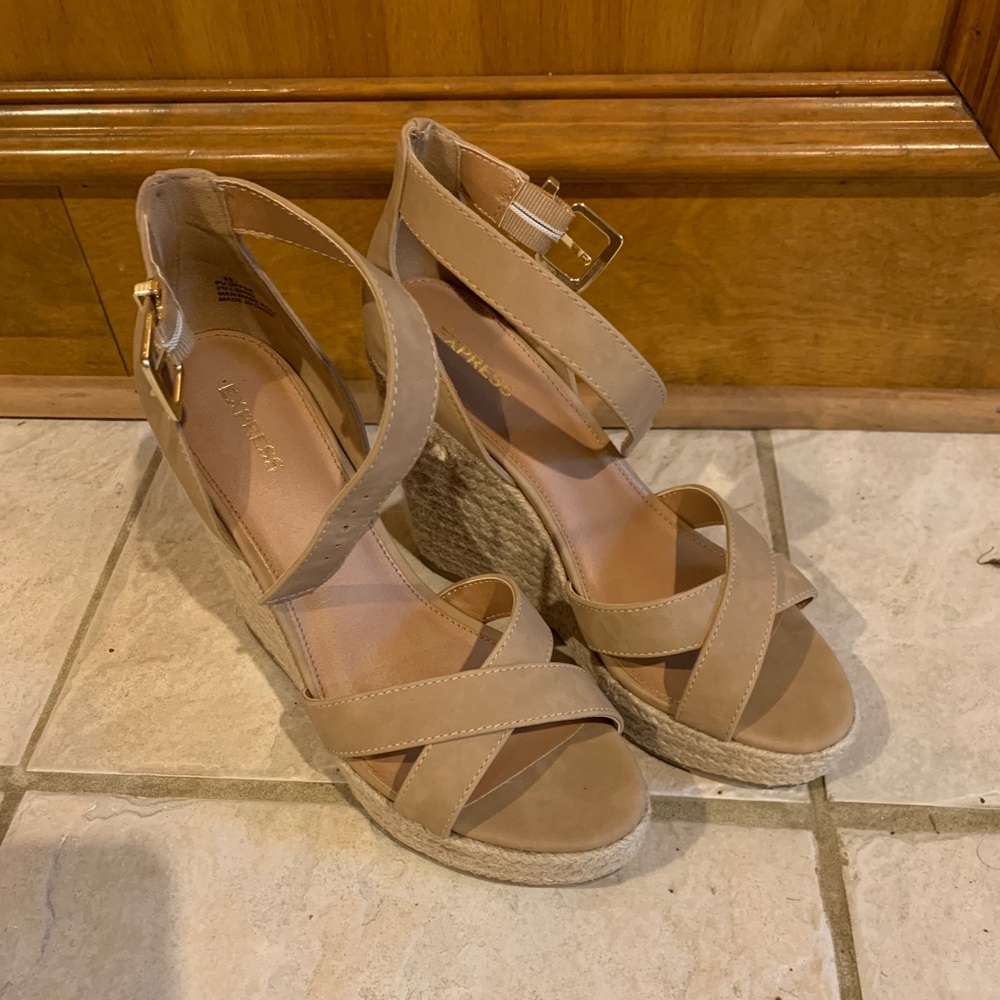 Express Straw Wedge